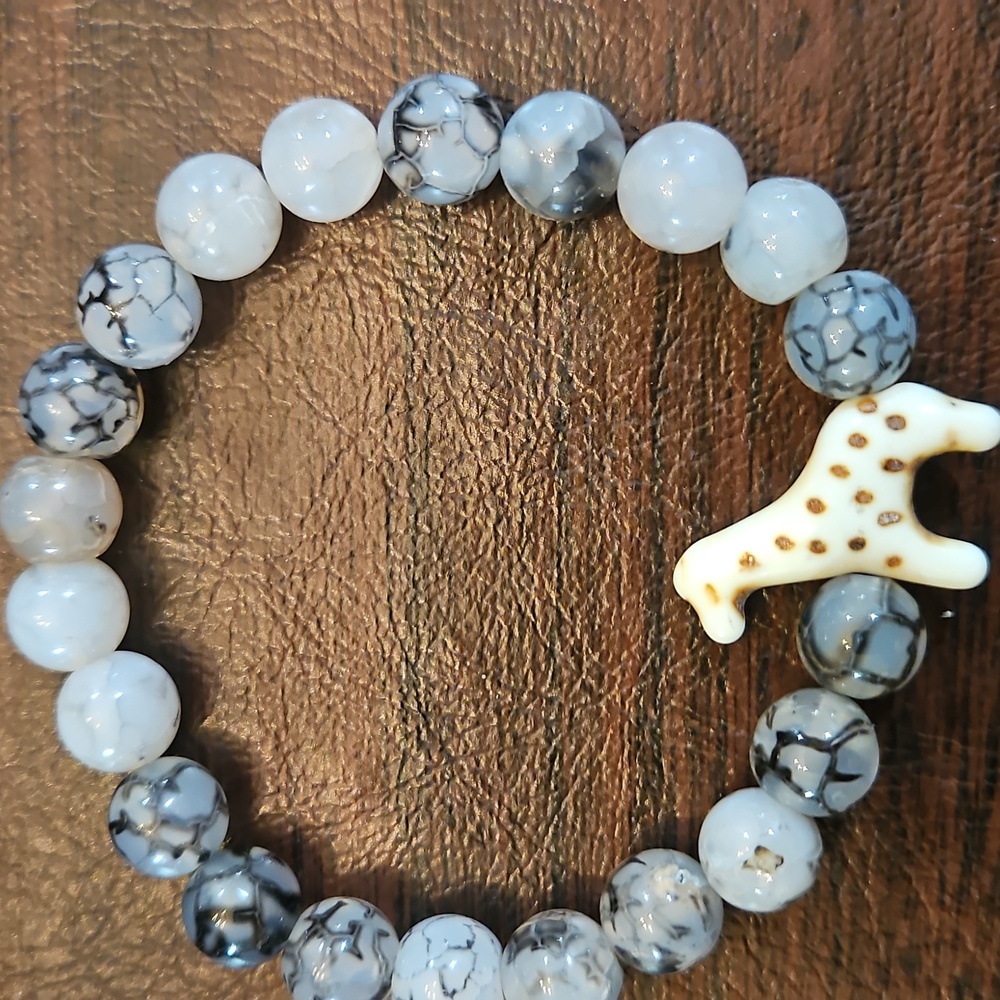 Stretchy Gemstone Bracelet With Giraffe Charm